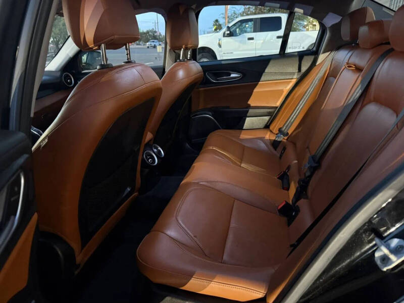 2017 Alfa Romeo Giulia Ti