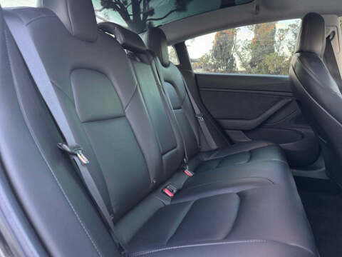 2019 Tesla Model 3 Mid Range