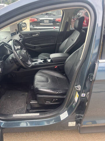 2016 Ford Edge Titanium