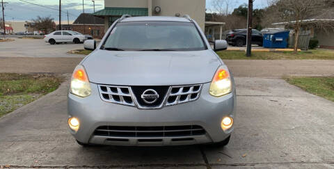 2011 Nissan Rogue for sale at SW AUTO LLC in Lafayette LA