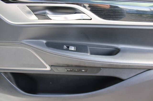 2019 BMW 7 Series 750i