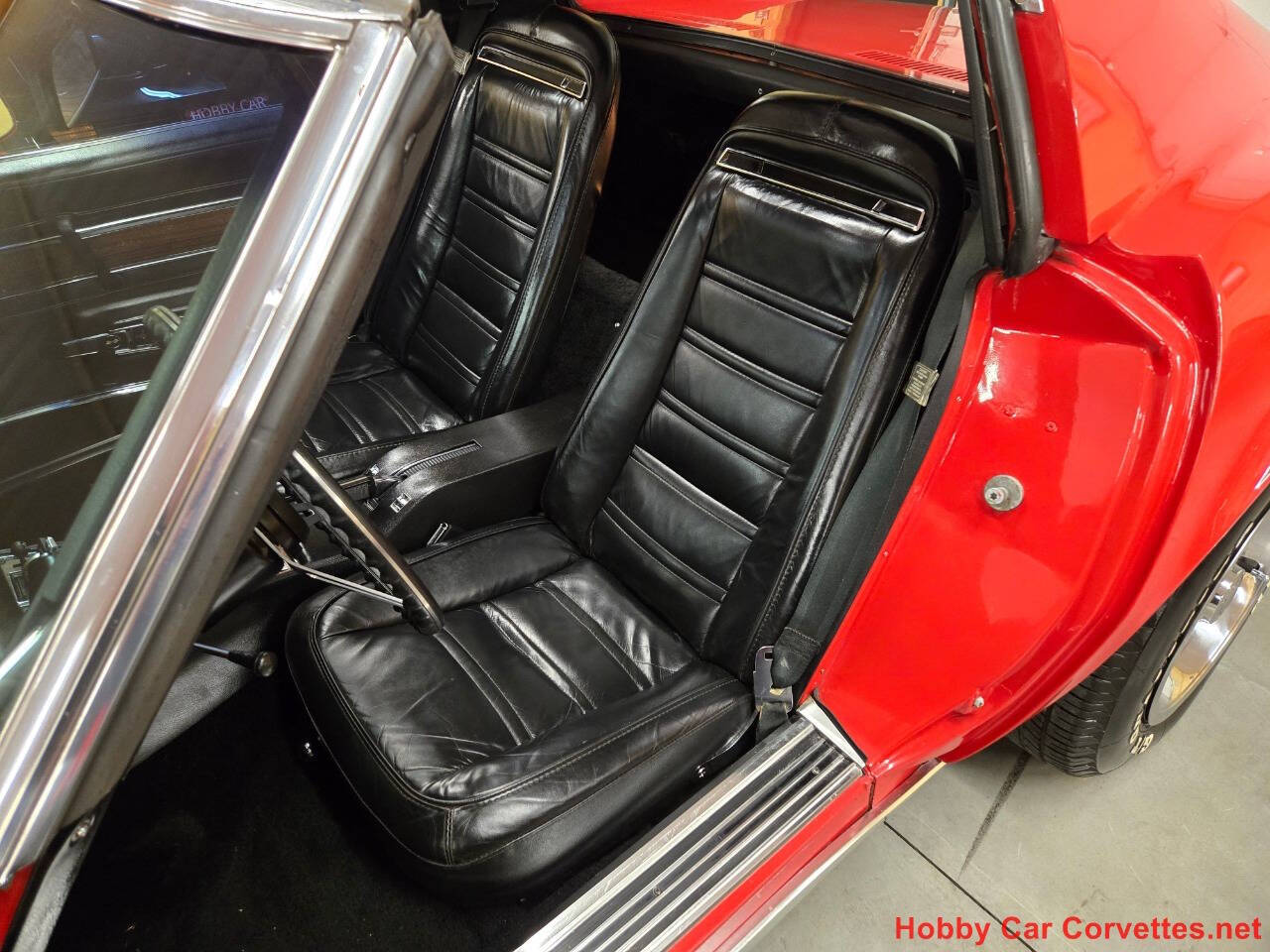 1975 Chevrolet Corvette 38