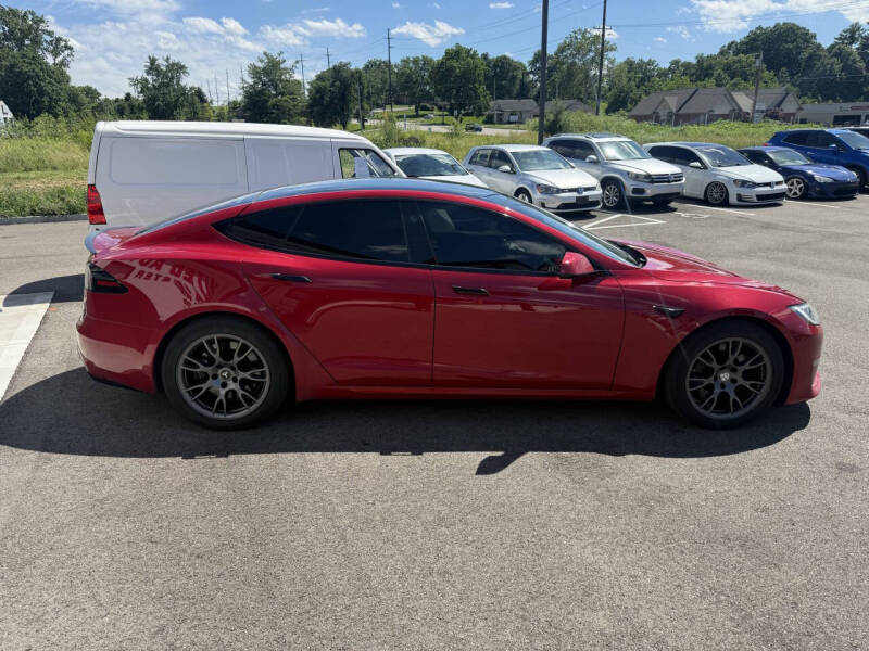 2022 Tesla Model S Plaid