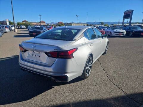 2022 Nissan Altima 2.5 SR