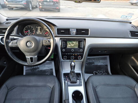 2013 Volkswagen Passat SE PZEV