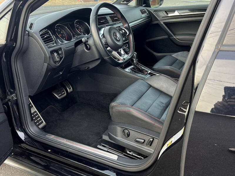 2015 Volkswagen Golf GTI Autobahn