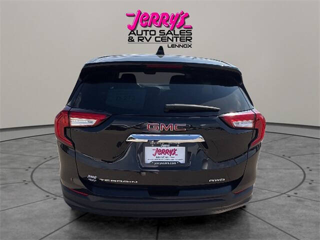 2024 GMC Terrain SLE