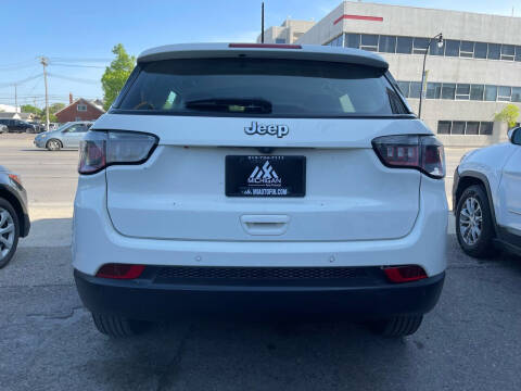 2018 Jeep Compass Sport