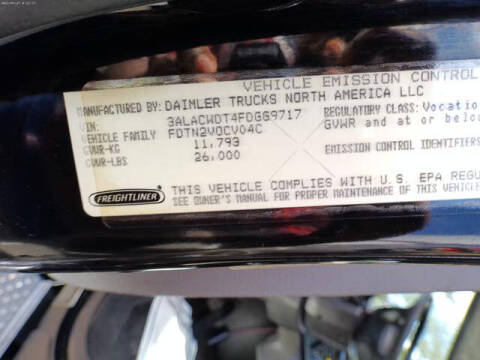 2015 Freightliner M2 106