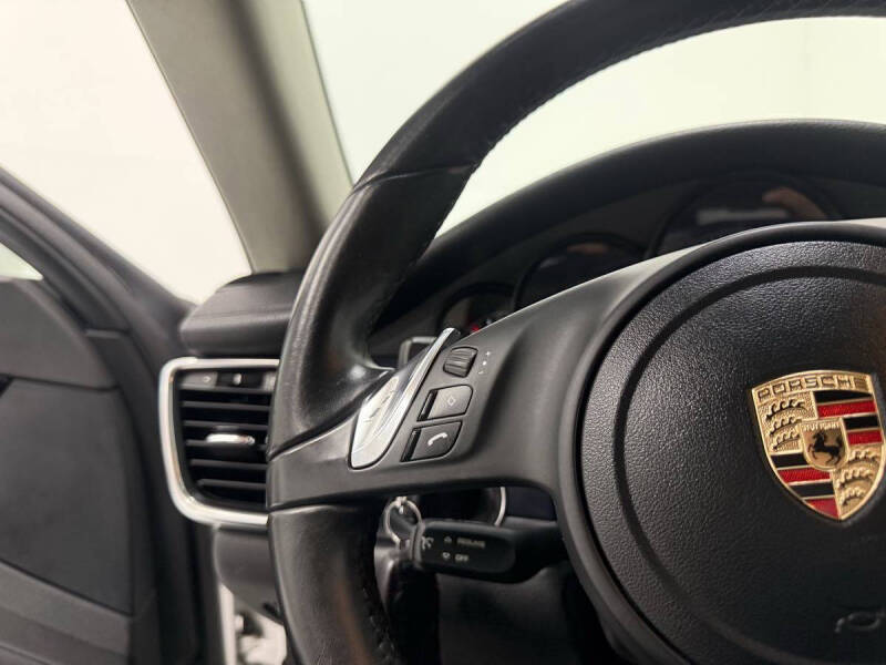 2012 Porsche Panamera