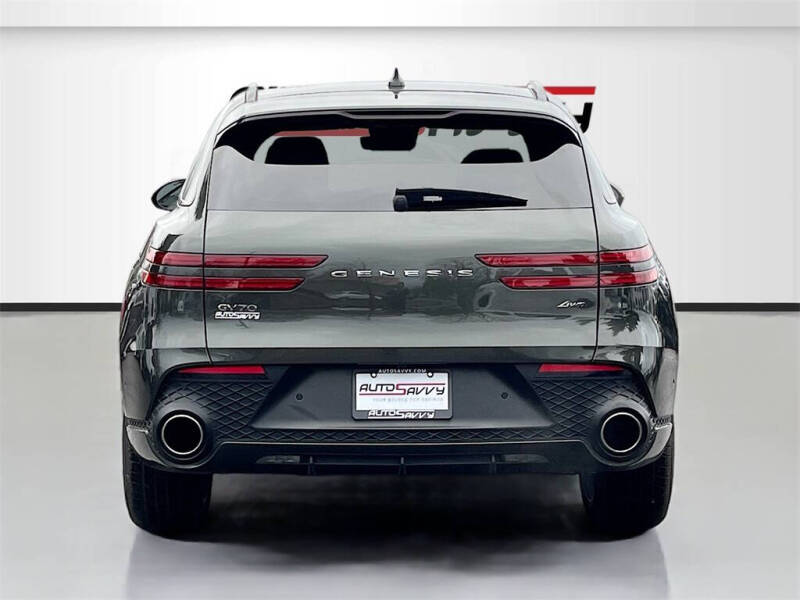 2025 Genesis GV70 2.5T Standard