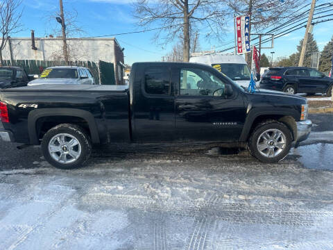 2013 Chevrolet Silverado 1500 for sale at King Auto Sales INC in Medford NY