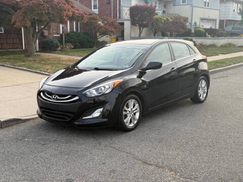 2013 Hyundai Elantra GT for sale at Reis Motors LLC in Lawrence NY