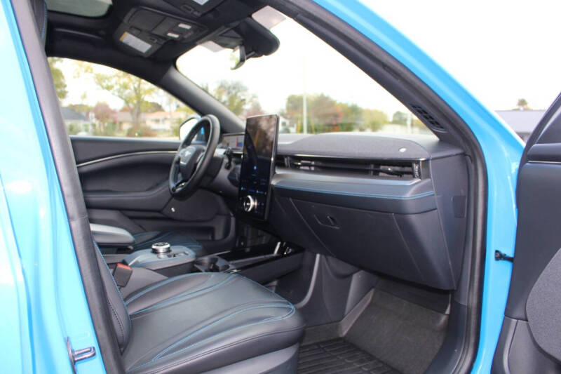 2021 Ford Mustang Mach-E Premium