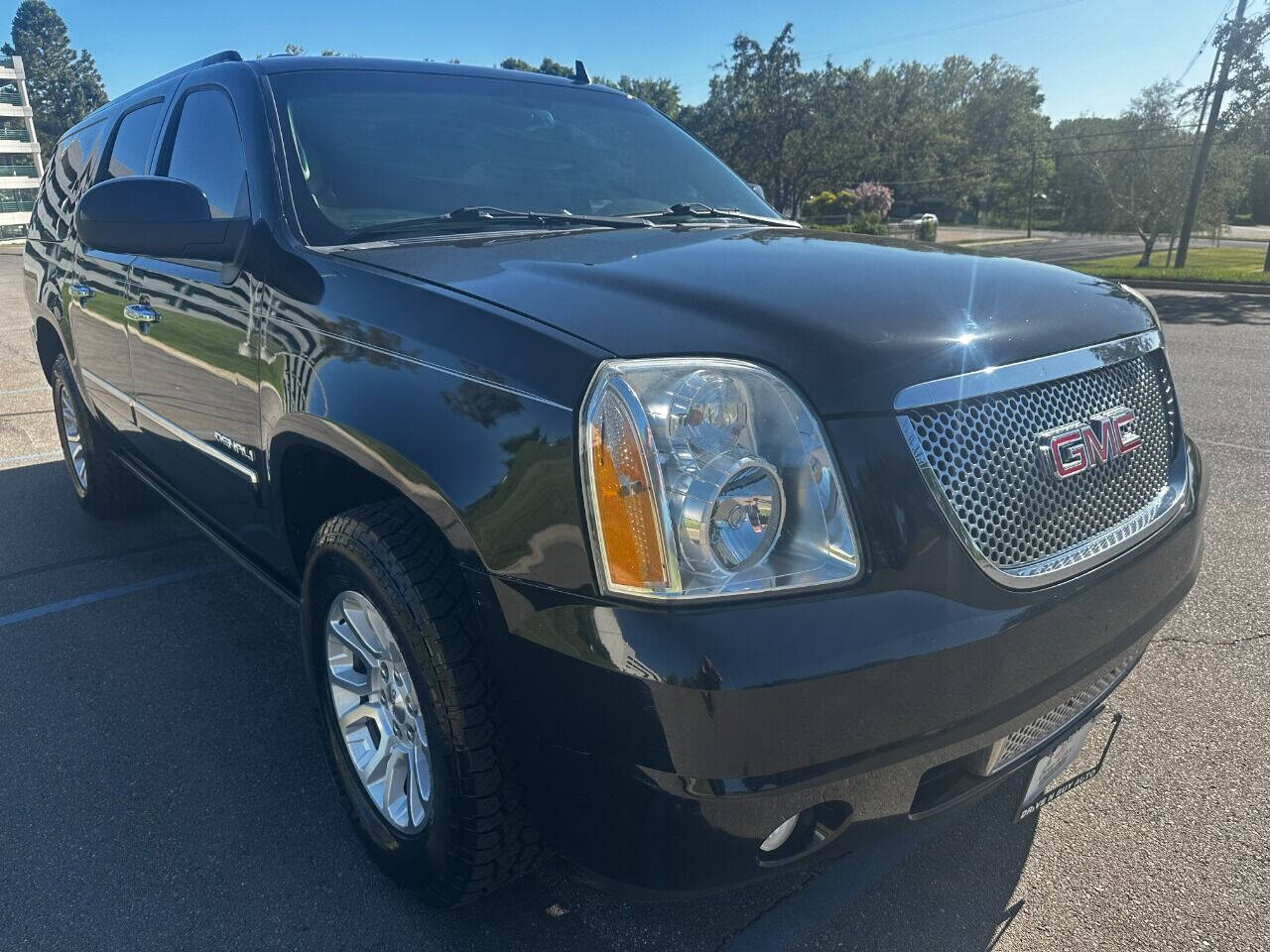 2013 GMC Yukon XL for sale at DRIVE N BUY AUTO SALES in OGDEN, UT