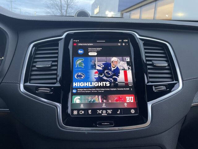 2023 Volvo XC90 Recharge T8 Ultimate Bright Theme 7P