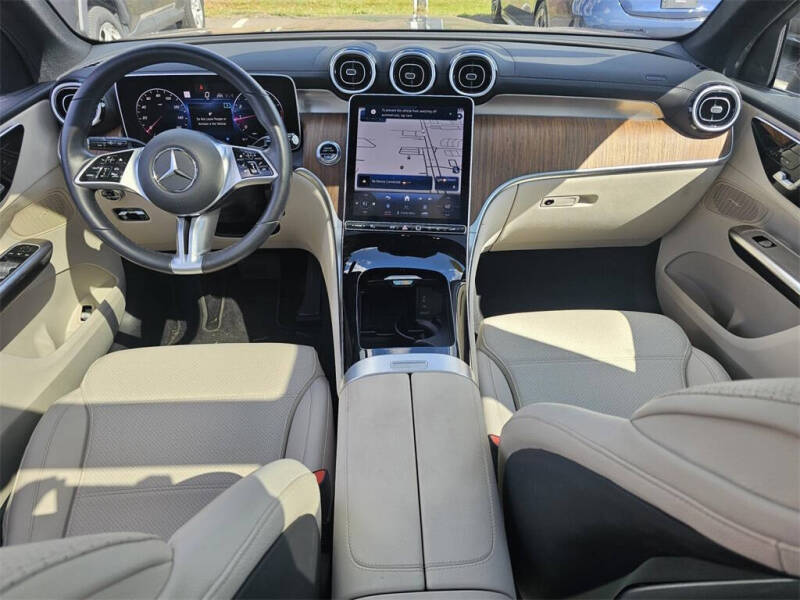 2024 Mercedes-Benz GLC GLC 300