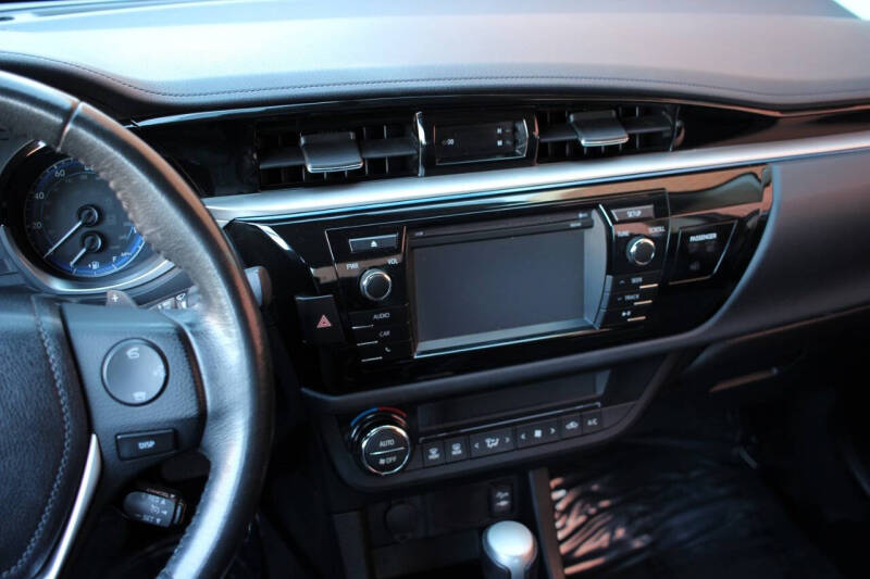 2015 Toyota Corolla S Plus