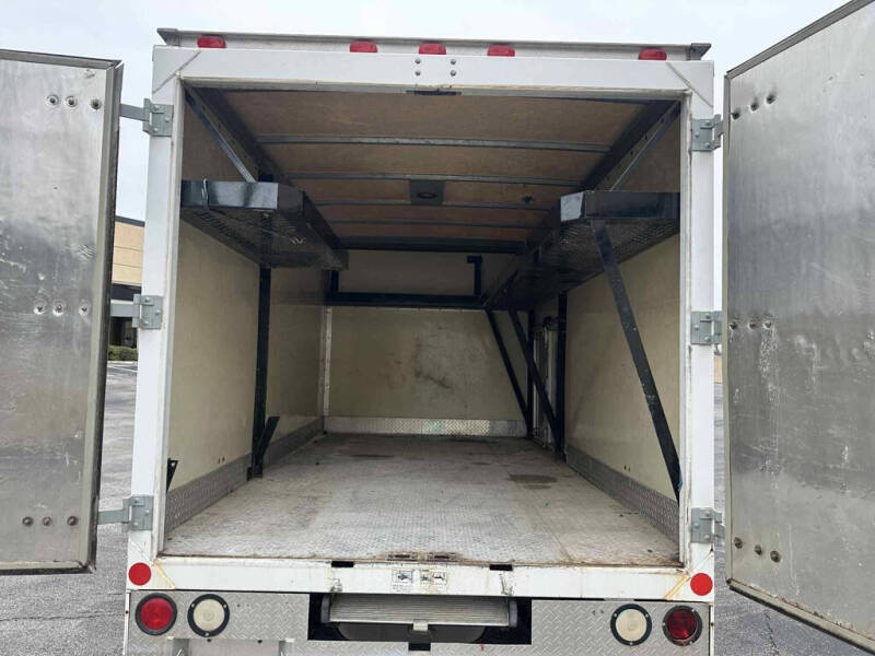 2009 Ford E-Series E-350 SD