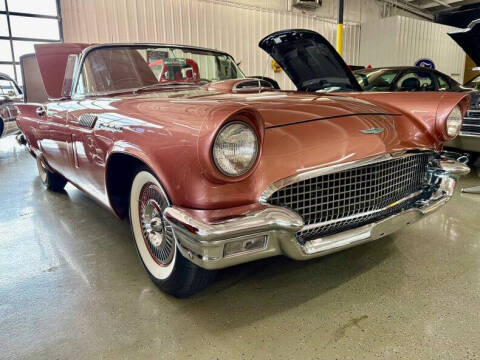 1957 Ford Thunderbird