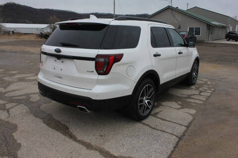 2016 Ford Explorer Sport