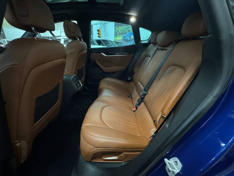 2022 Maserati Levante Modena