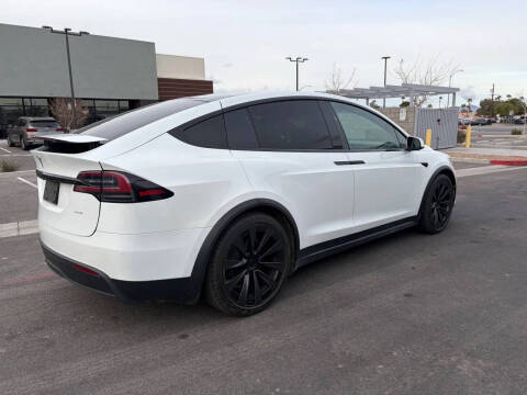 2023 Tesla Model X Standard Range