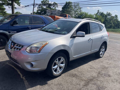 2011 Nissan Rogue SV Photo