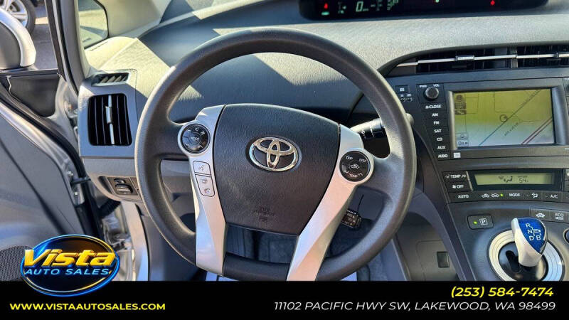2010 Toyota Prius II