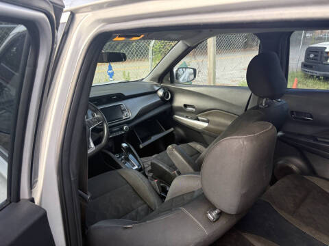 2018 Nissan Kicks S