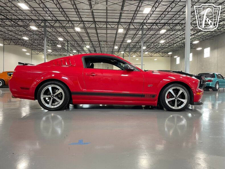 2005 Ford Mustang
