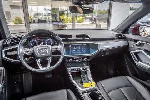 2021 Audi Q3 quattro S line Prem Plus 45 TFSI