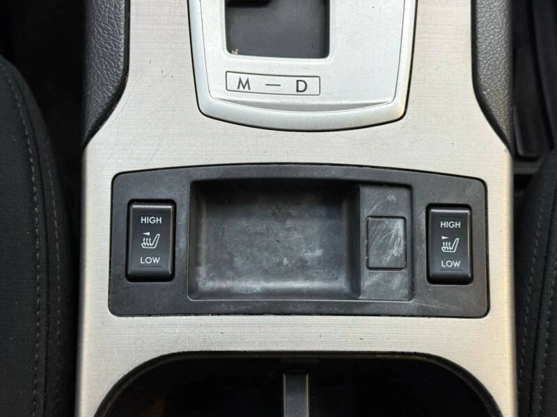 2013 Subaru Outback 2.5i Premium