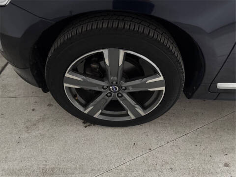 2017 Volvo XC60 T6 Dynamic