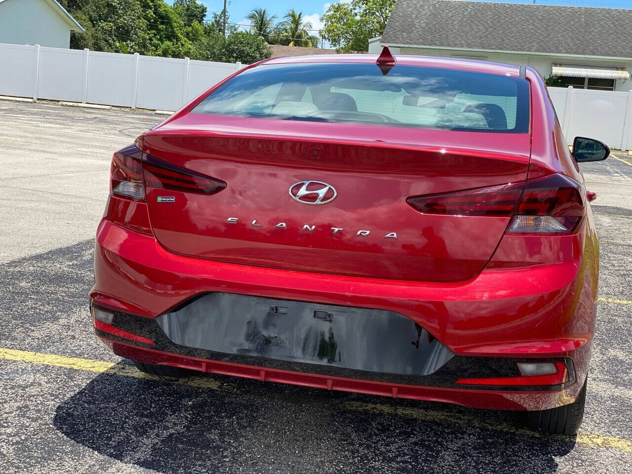 2019 Hyundai Elantra Sedan - $18,400
