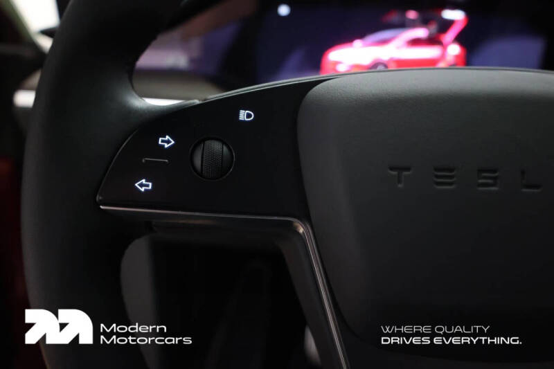 2023 Tesla Model X Standard Range
