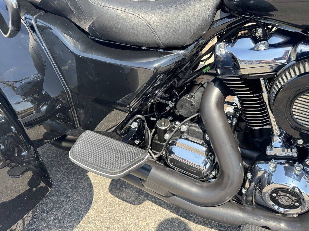 2020 Harley-Davidson FLRT Freewheeler 17