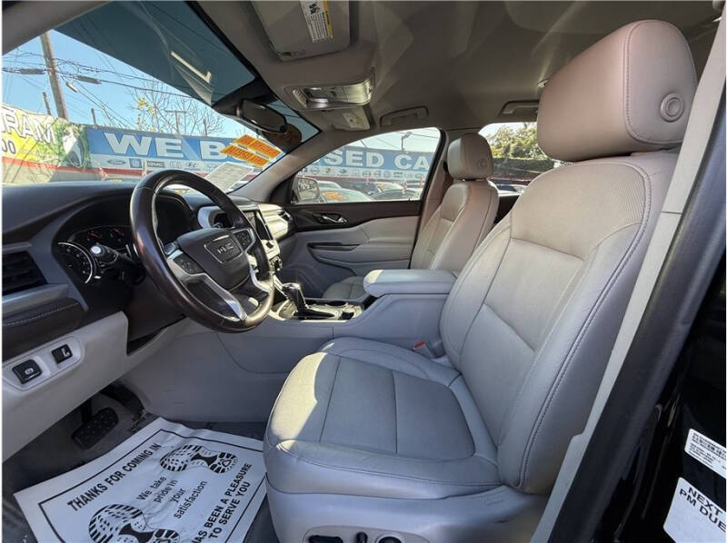 2019 GMC Acadia SLT-1