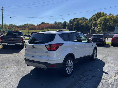 2019 Ford Escape SEL