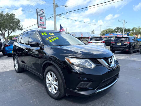 2015 Nissan Rogue for sale at AUTOFAIR LLC in West Melbourne FL