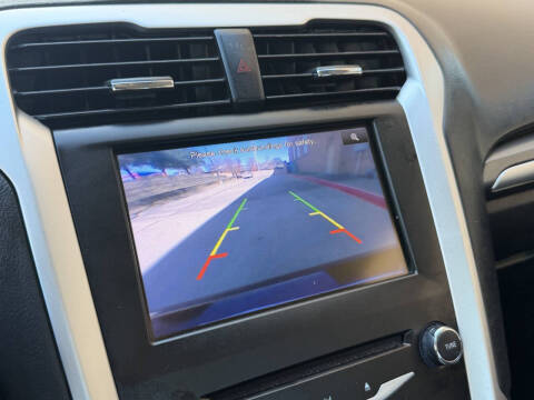 2013 Ford Fusion Hybrid SE