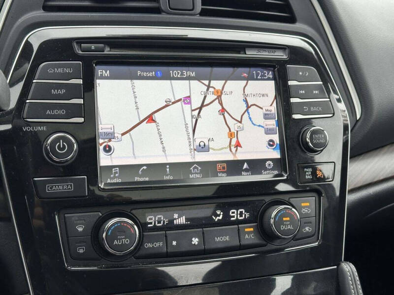 2017 Nissan Maxima Platinum