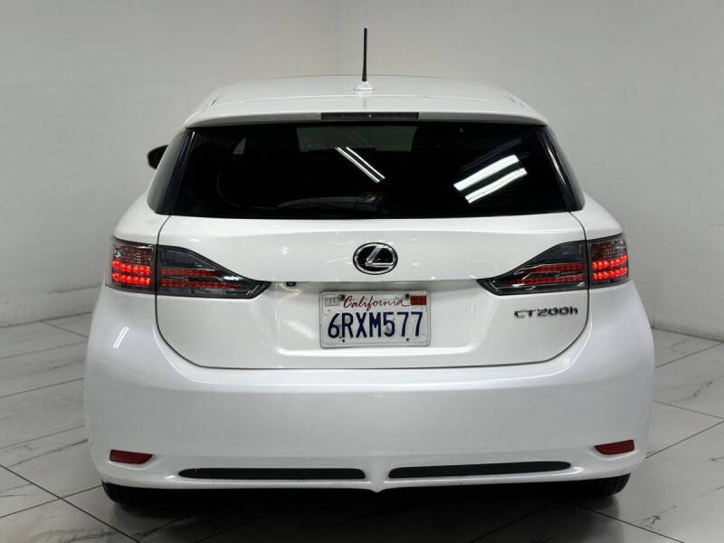 2011 Lexus CT 200h Premium