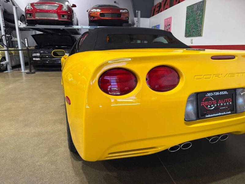 2004 Chevrolet Corvette