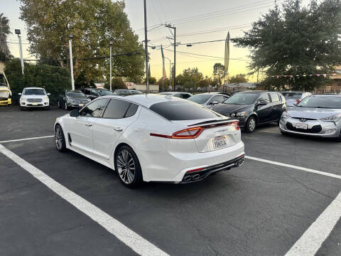 2018 Kia Stinger Premium