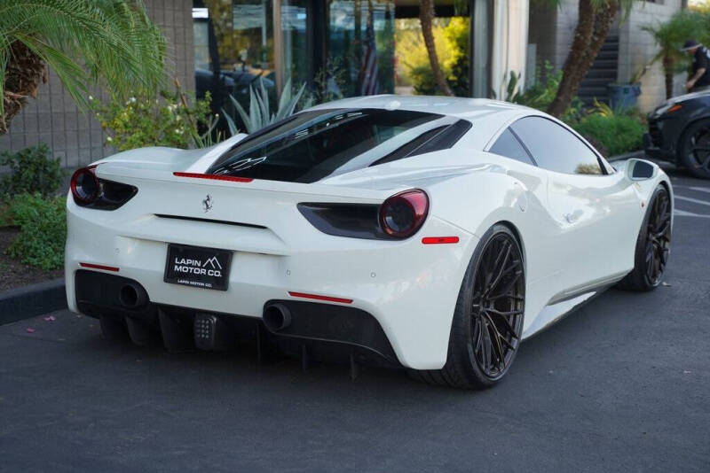 2017 Ferrari 488 GTB