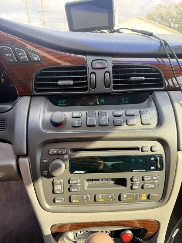 2001 Cadillac DeVille DTS