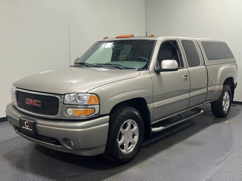 2002 GMC Sierra 1500 Denali