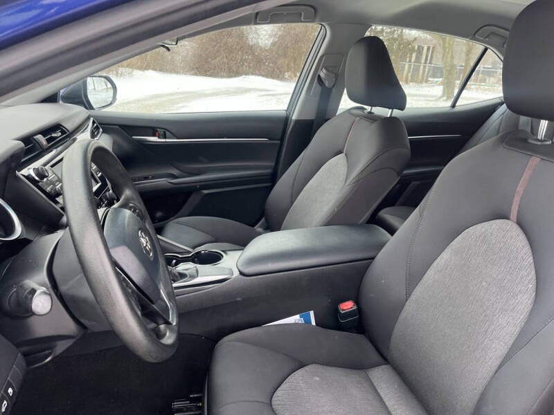 2018 Toyota Camry LE