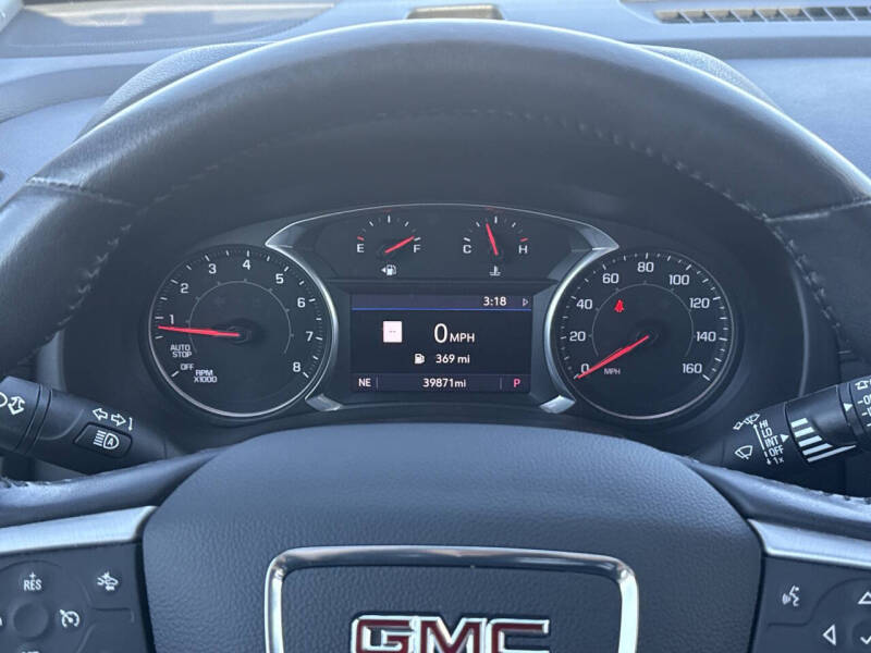 2022 GMC Terrain SLT